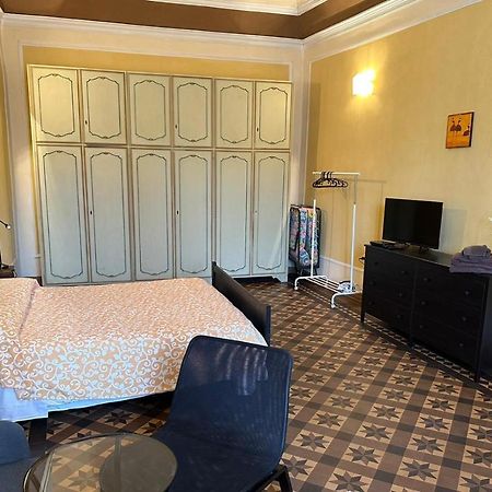Готель Casa Cavour Понтремолі Екстер'єр фото